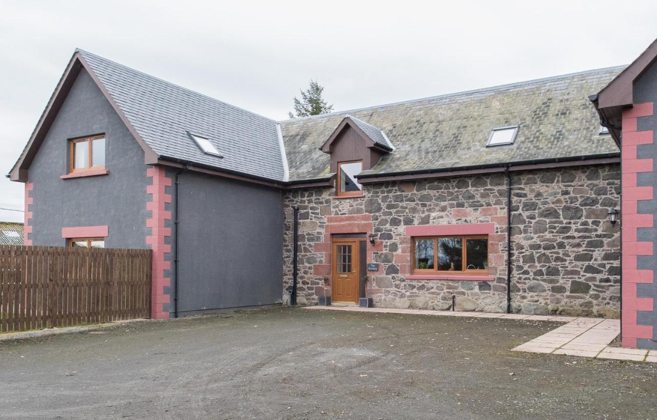 The Granary With Hot Tub Villa Forgandenny Buitenkant foto